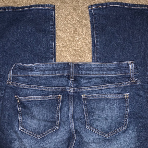 Old Navy Diva Jeans - Picture 3 of 3